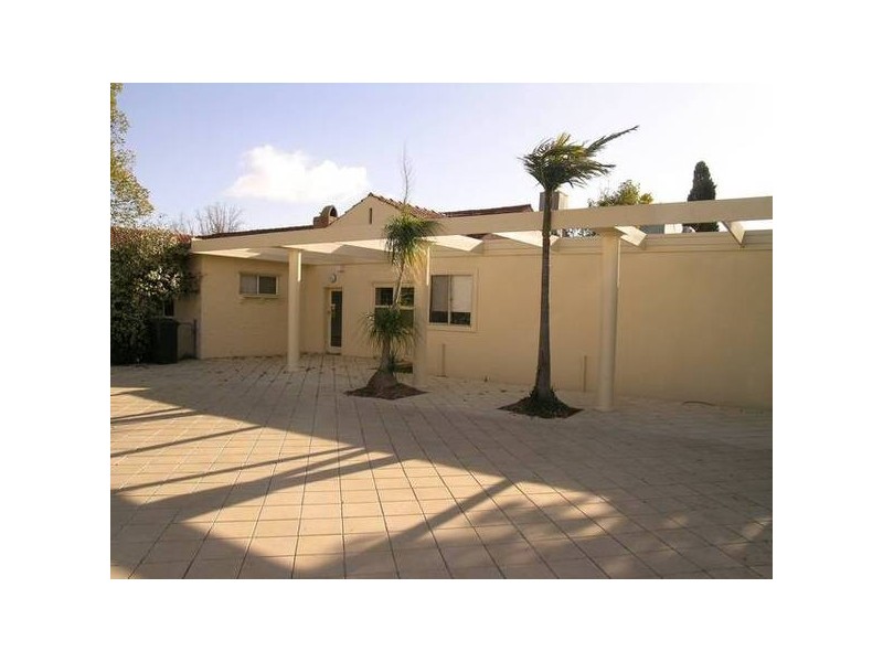 195 Deakin Avenue, Mildura VIC 3500