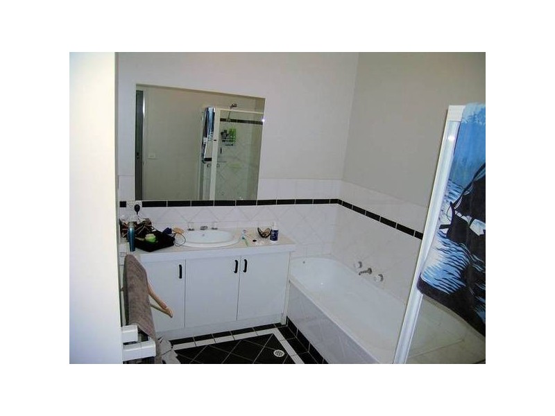 17 Rosemont Avenue, Mildura VIC 3500