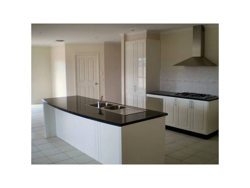 Chardonnay Drive, Mildura VIC 3500