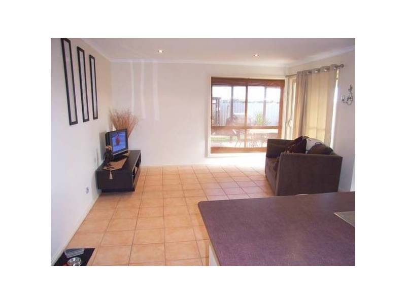 Stamford Court, Gol Gol NSW 2738