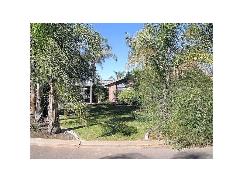 Coonawarra Close, Mildura VIC 3500