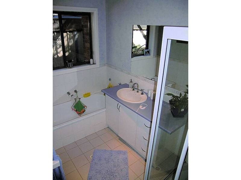 Coonawarra Close, Mildura VIC 3500