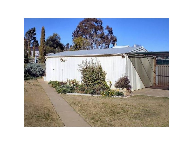 Mansell Drive, Mildura VIC 3500