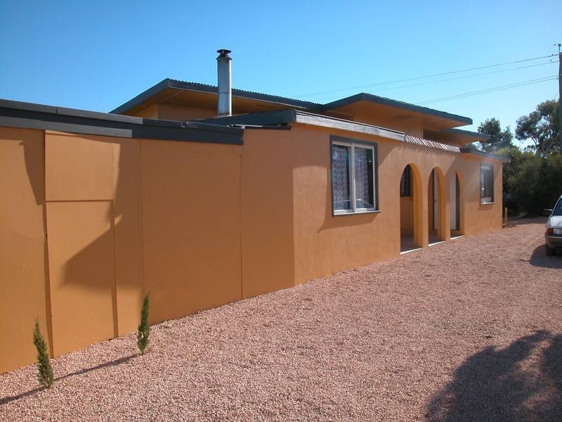 148 Sturt Highway, Buronga NSW 2739