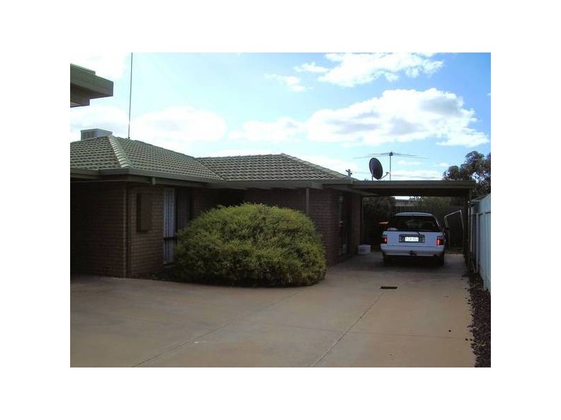 1-4/65-67 Nardoo Street, Red Cliffs VIC 3496