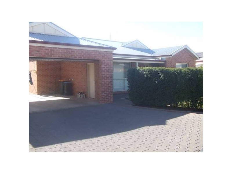 2/13 Crockett Court, Mildura VIC 3500