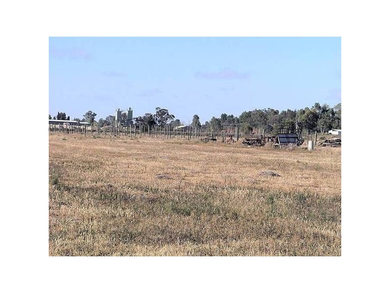 Cowra Avenue, Mildura VIC 3500