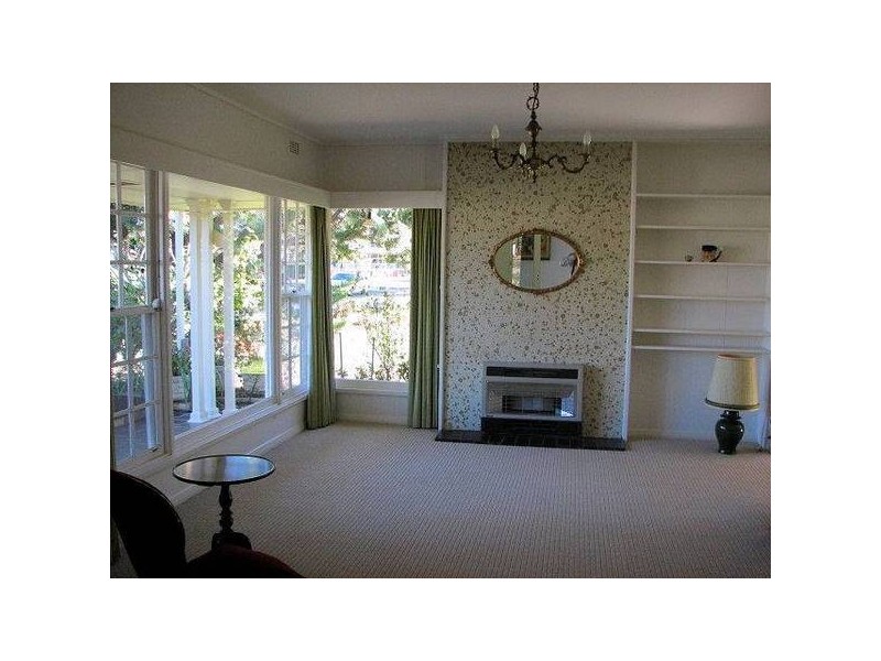 276 Deakin Avenue, Mildura VIC 3500