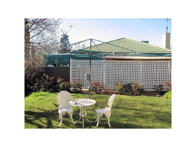 276 Deakin Avenue, Mildura VIC 3500