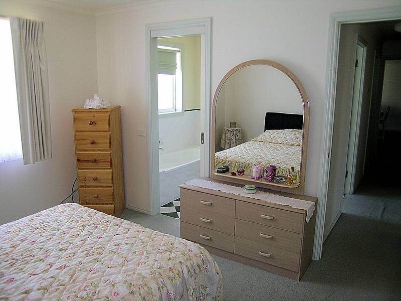 33 Riverside Avenue, Mildura VIC 3500