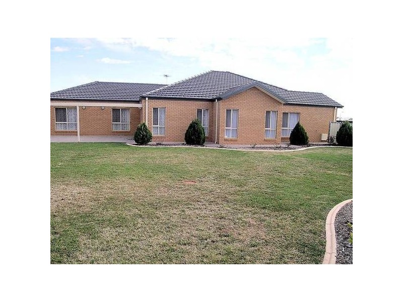 15 Petrucci Way, Mildura VIC 3500