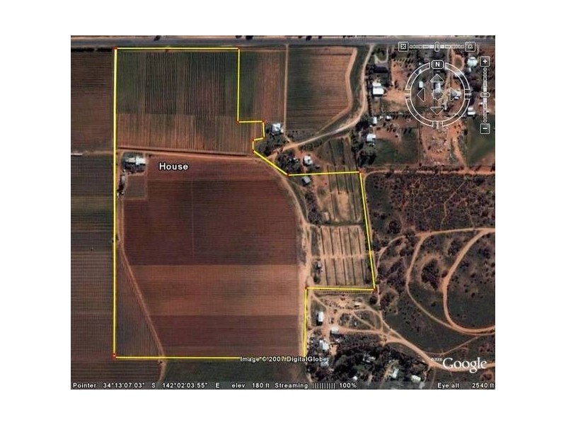 132 Sturt Highway, Merbein VIC 3505