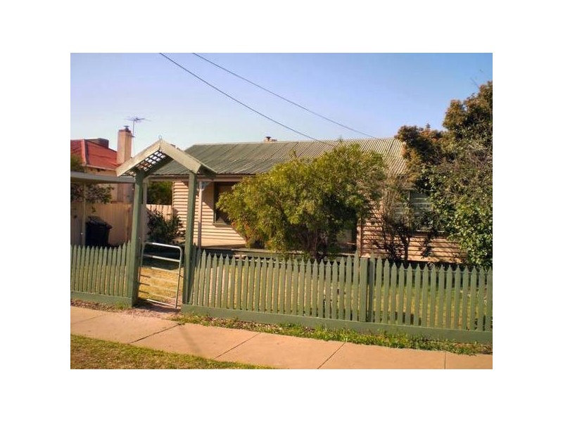 8 Brown Street, Mildura VIC 3500