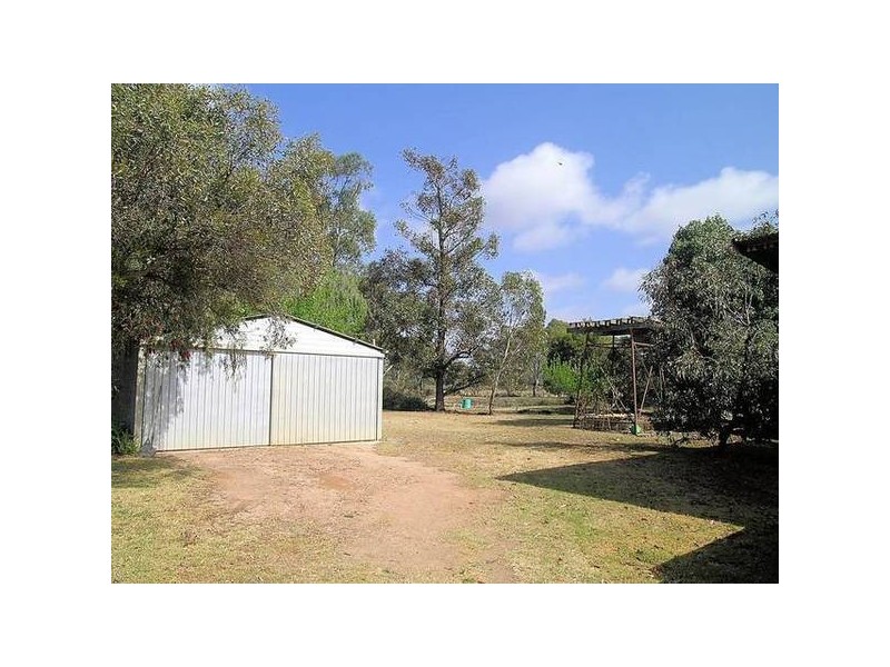 49a Blakes Road, Iraak VIC 3494