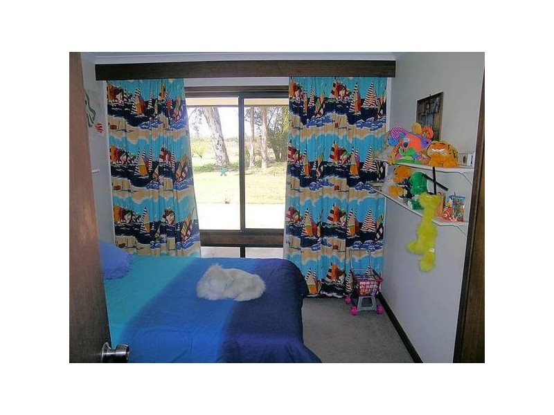 49a Blakes Road, Iraak VIC 3494