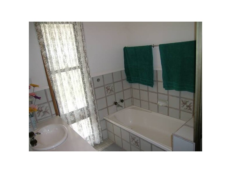 49a Blakes Road, Iraak VIC 3494