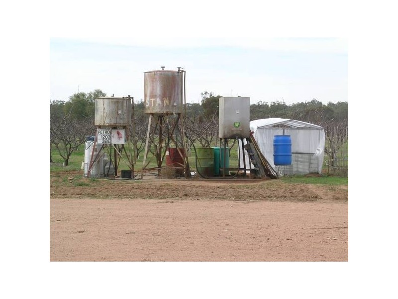 49a Blakes Road, Iraak VIC 3494