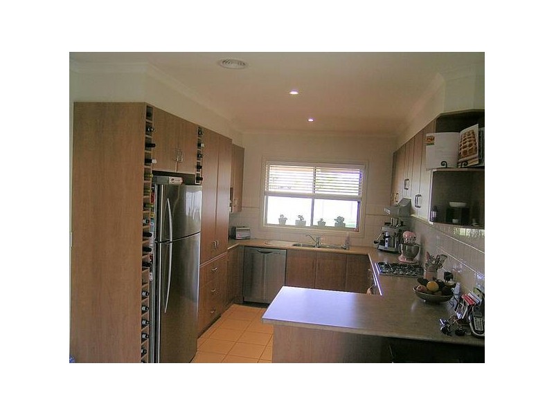 5 Balmoral Place, Mildura VIC 3500