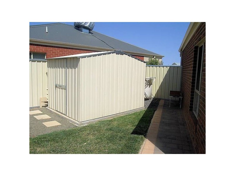 5 Balmoral Place, Mildura VIC 3500