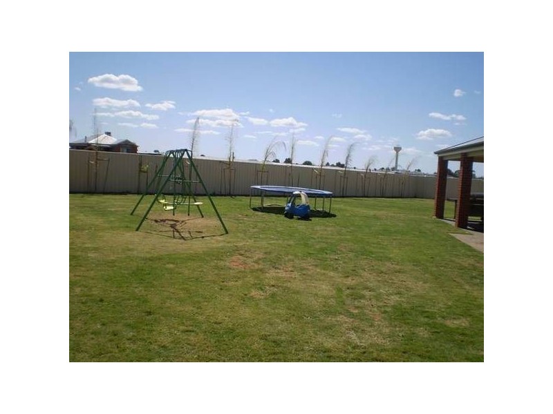 4 Daytona Court, Mildura VIC 3500