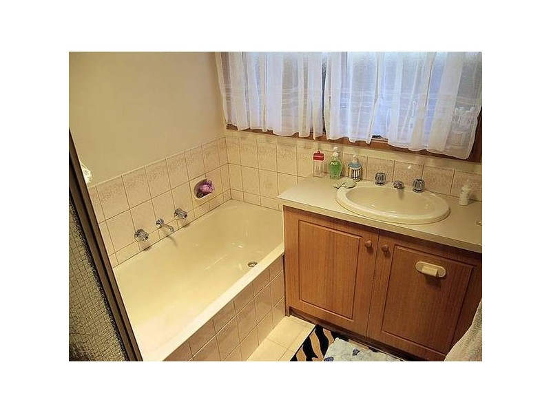 24 Maloney Drive, Mildura VIC 3500