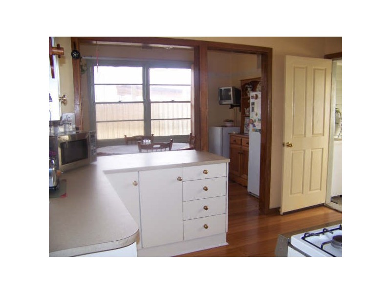 148 Almond Avenue, Mildura VIC 3500