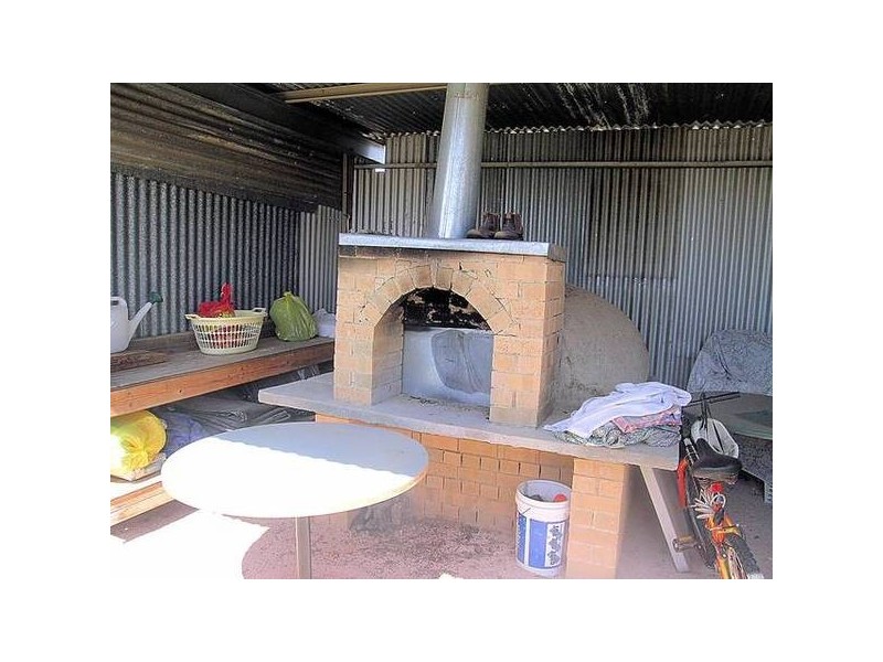 64 Brian Street, Mildura VIC 3500