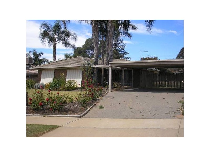 6 Helen Court, Mildura VIC 3500