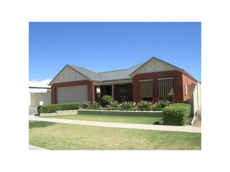 5 Leichhardt Drive, Mildura VIC 3500