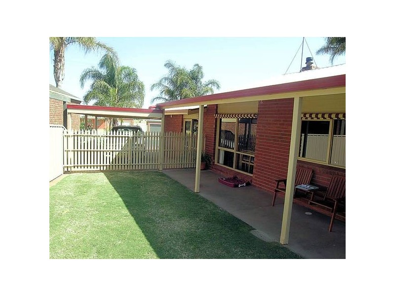 118 Wood Street, Gol Gol NSW 2738