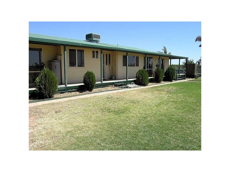 96 Gordon Avenue, Mildura VIC 3500