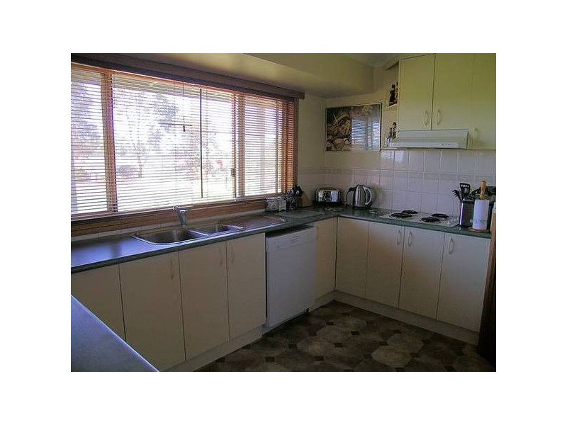 96 Gordon Avenue, Mildura VIC 3500