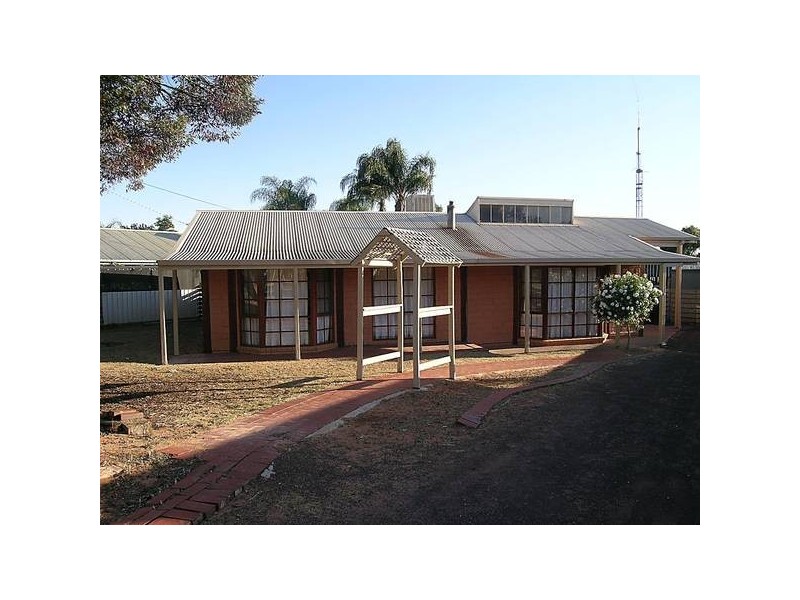 299 Tenth Street, Mildura VIC 3500