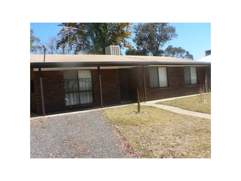 60 Pitman Avenue, Buronga NSW 2739