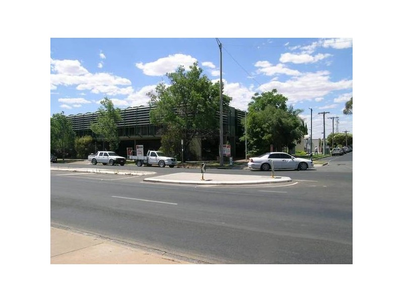 161-163 Langtree Avenue, Mildura VIC 3500