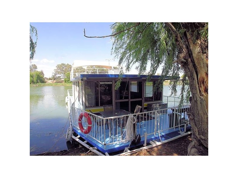 00 Wayfarer Housboat, Wentworth NSW 2648