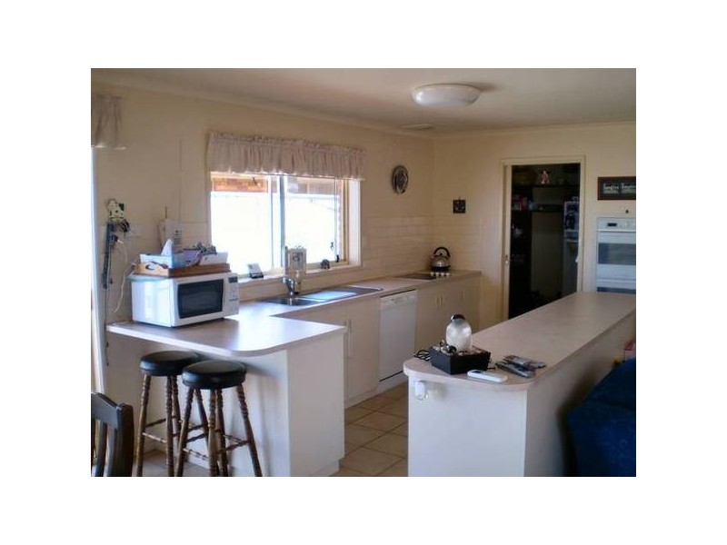 8 Macquarie Court, Mildura VIC 3500