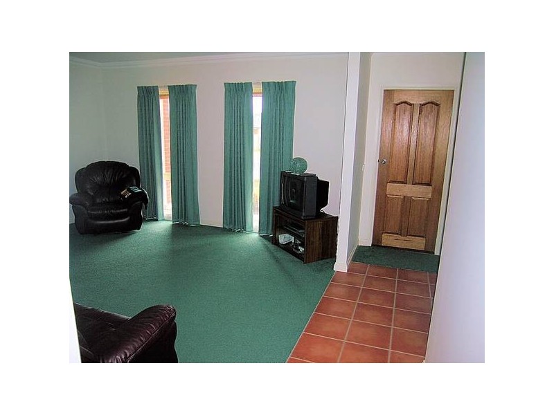 3 Lauren Close, Gol Gol NSW 2738