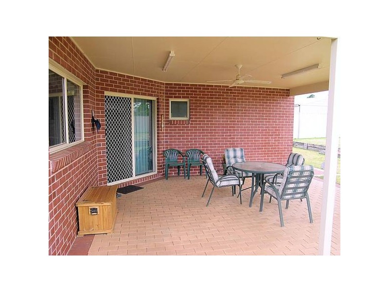 3 Lauren Close, Gol Gol NSW 2738