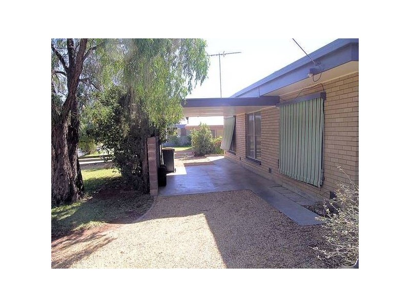 16 Cleary Avenue, Mildura VIC 3500
