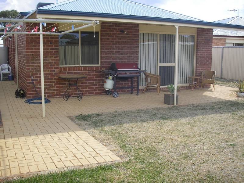 4 Lavender Court, Mildura VIC 3500