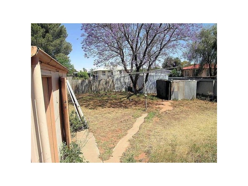 11 Loddon Avenue, Red Cliffs VIC 3496