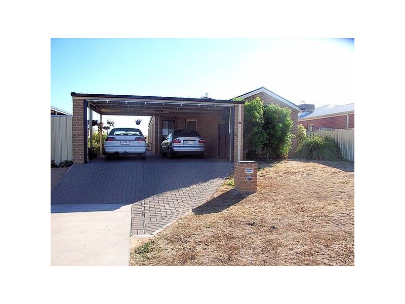 14 Herston Drive, Mildura VIC 3500