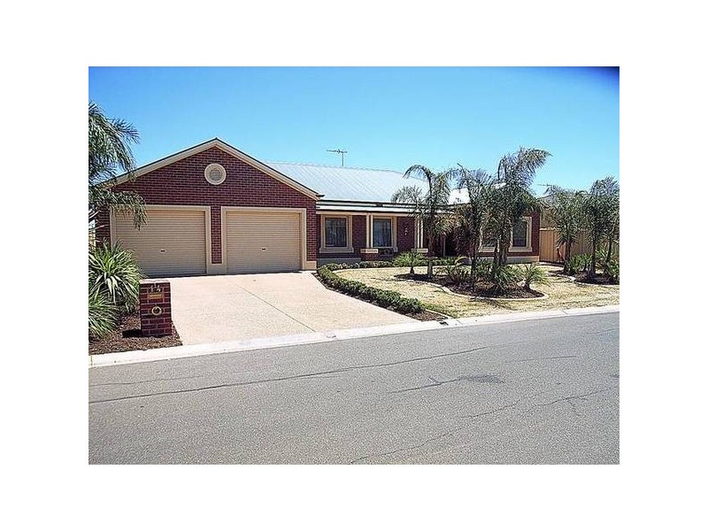 14 Marziano Drive, Mildura VIC 3500
