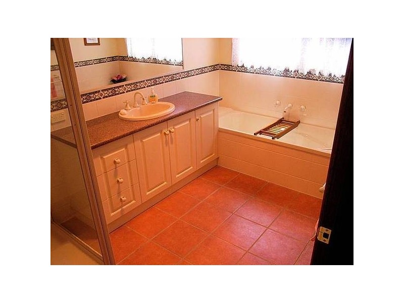 14 Marziano Drive, Mildura VIC 3500