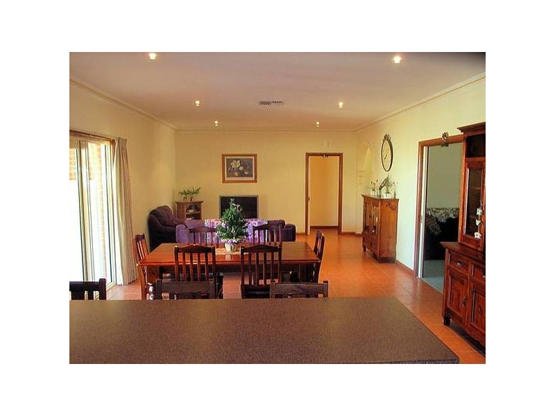 14 Marziano Drive, Mildura VIC 3500
