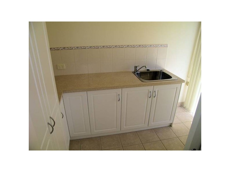 2/13 Crockett Court, Mildura VIC 3500