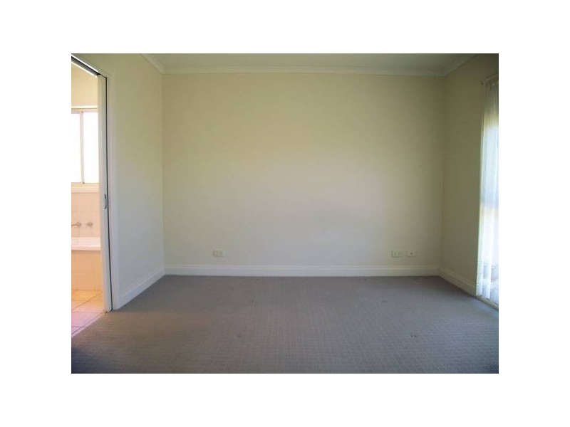 2/13 Crockett Court, Mildura VIC 3500