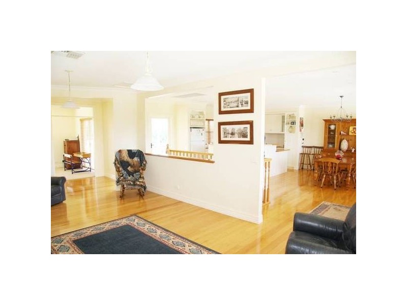 17 Riverview Rise, Gol Gol NSW 2738