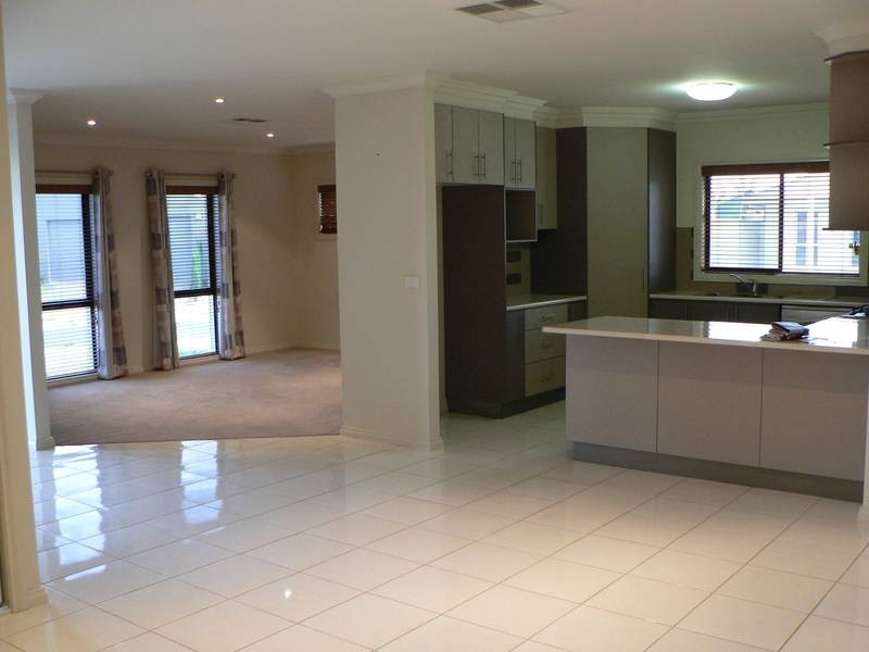 11 Bene Vista Boulevard, Mildura VIC 3500